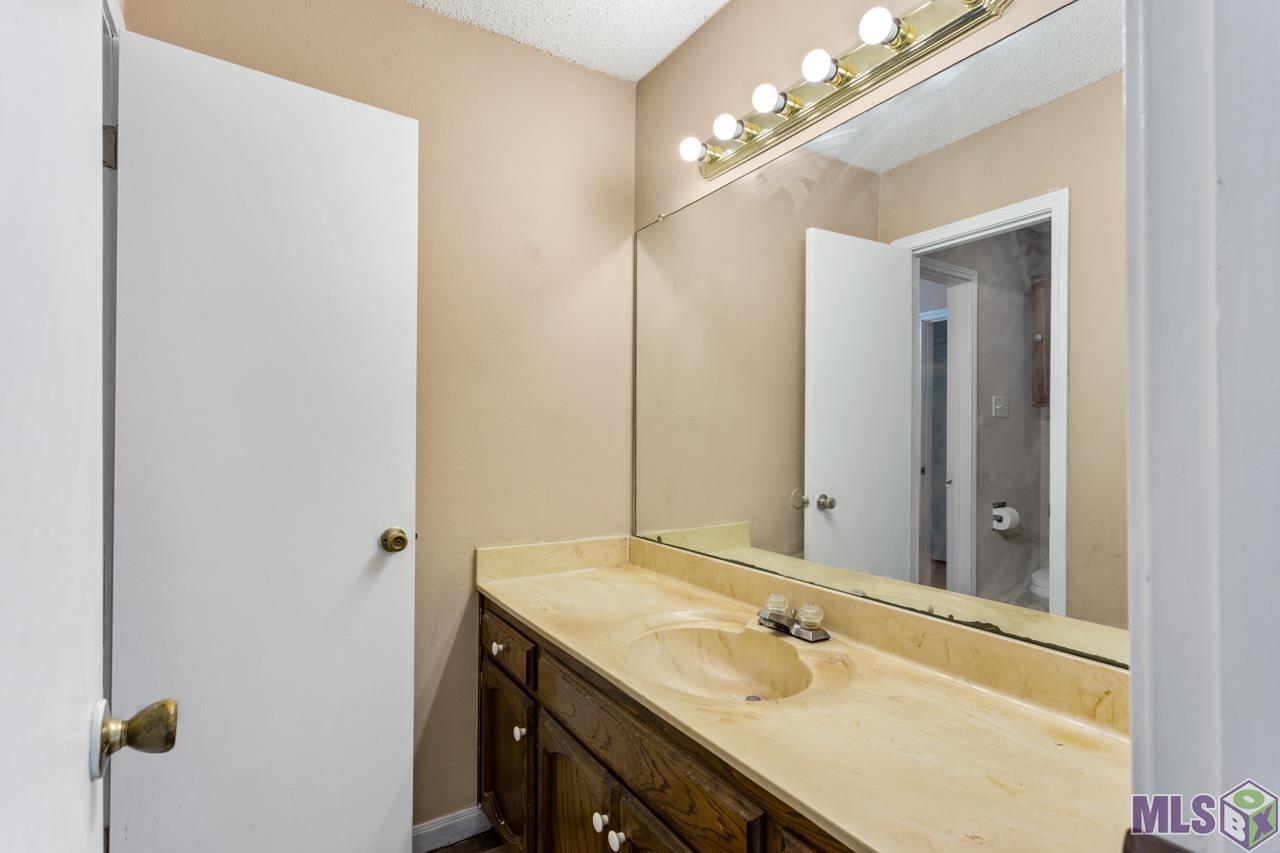 1744 General Mouton Avenue Baton Rouge, LA 70810 - Photo 10 of 13
