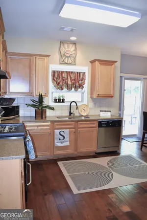 $410,000 | 1226 Castleberry Drive, Buford, GA 30518