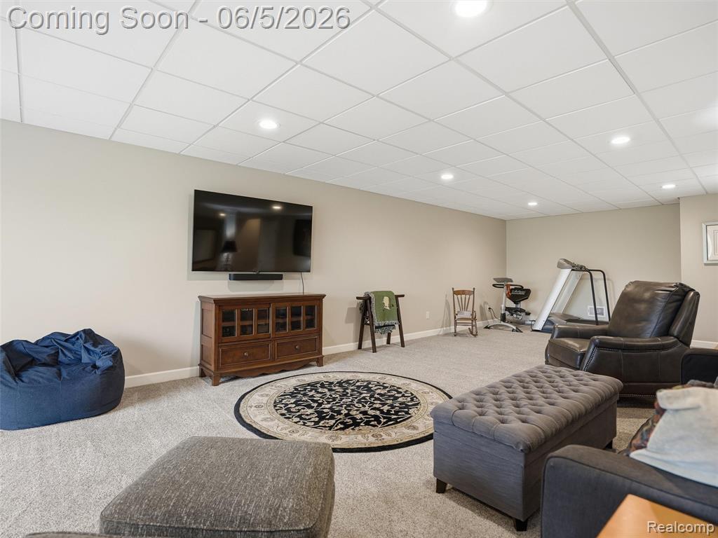 5211 Belmonte Drive Rochester, MI 48306 - Photo 29 of 40