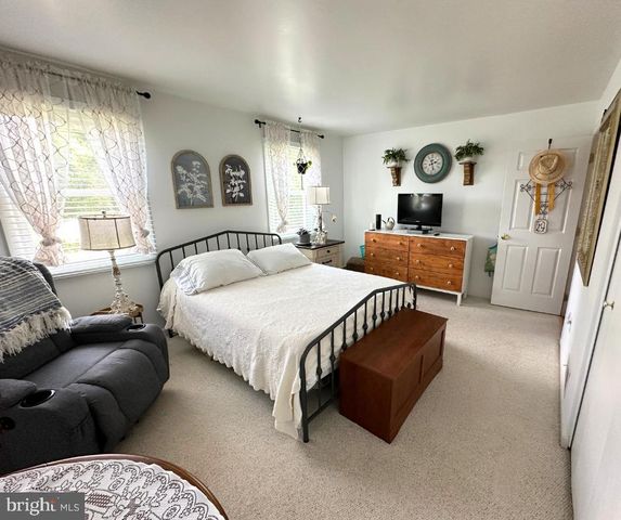 $759,000 | 19517 Westerly Avenue, Poolesville, MD 20837