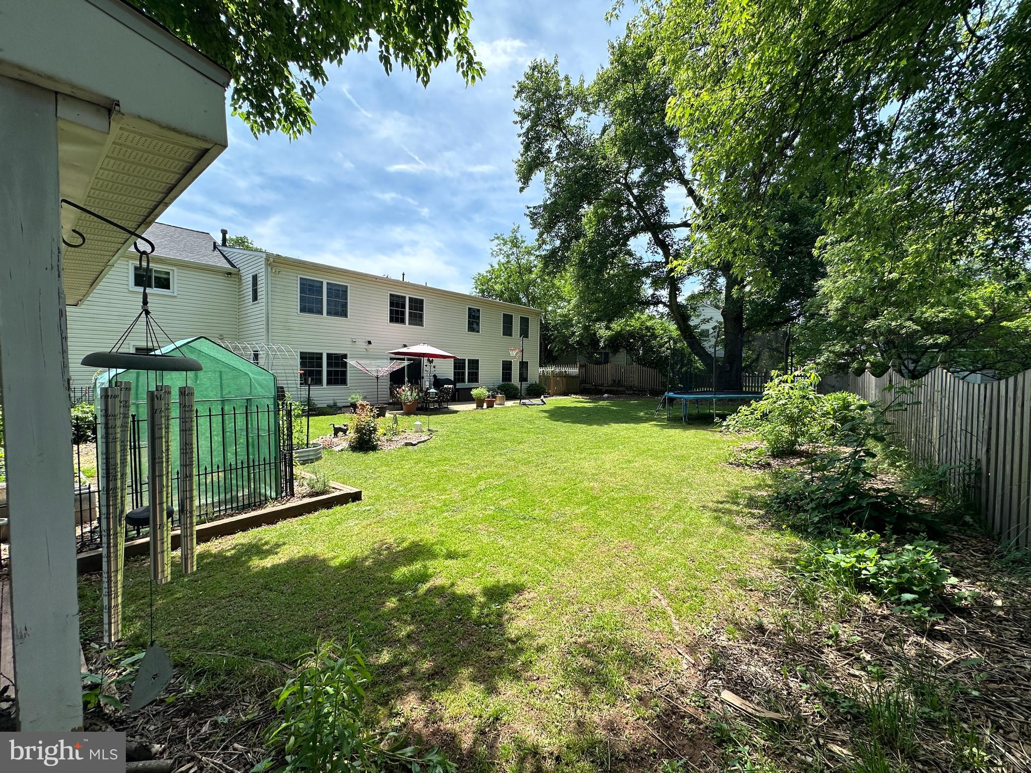 19517 Westerly Avenue Poolesville, MD 20837 - Photo 60 of 67 Spacious backyard