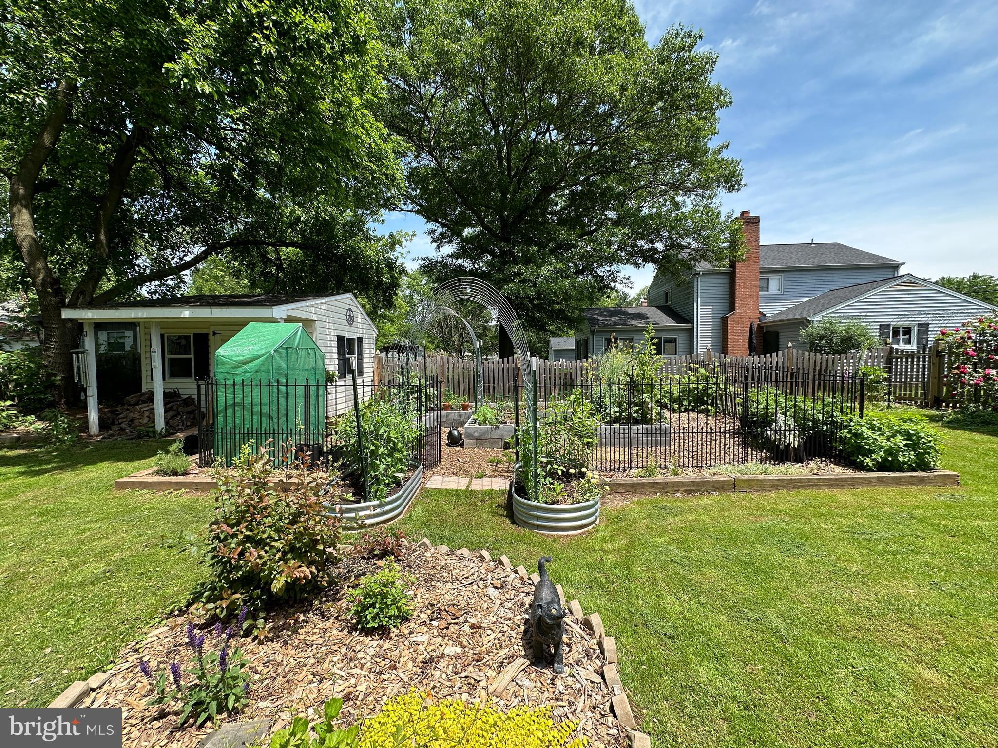 19517 Westerly Avenue Poolesville, MD 20837 - Photo 62 of 67 View of garden in backyard