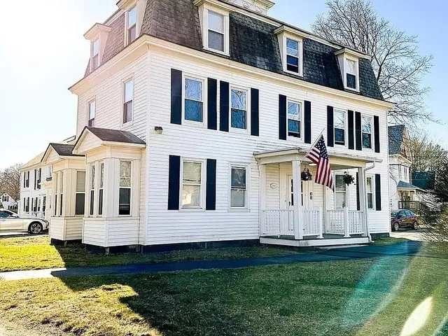 $1,950 | 7 Depot Street, Unit 8, Merrimack, NH 03054