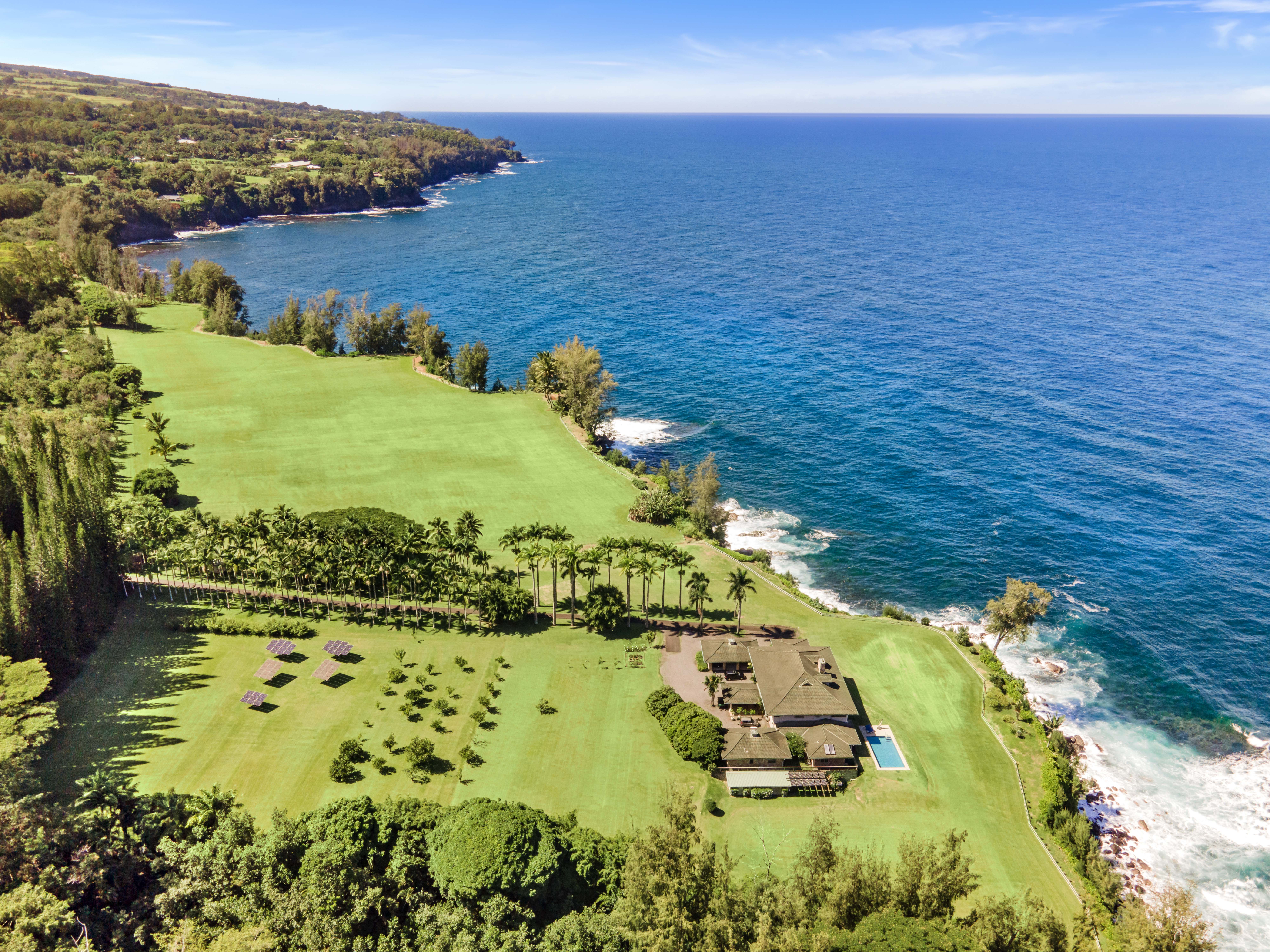 28-3628 Hawaiʻi Belt Road Honomu, HI 96728 - Photo 3 of 30 a view of lake view and mountain view