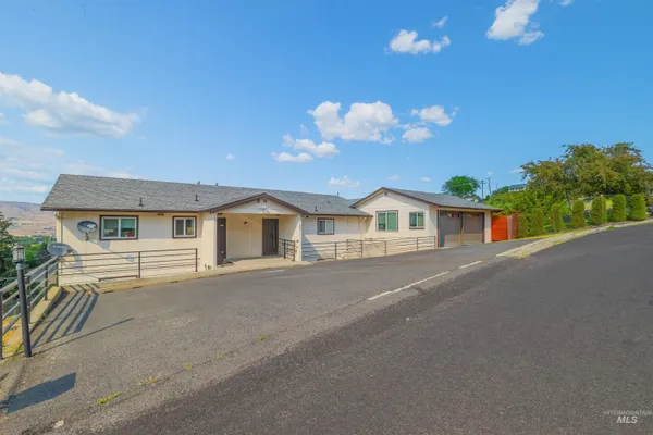 $615,000 | 2841 Mayfair Drive, Lewiston, ID 83501