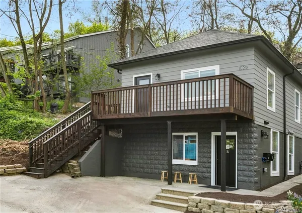 $1,600 | 1529 Sturgus Avenue South, Unit B, Seattle, WA 98144