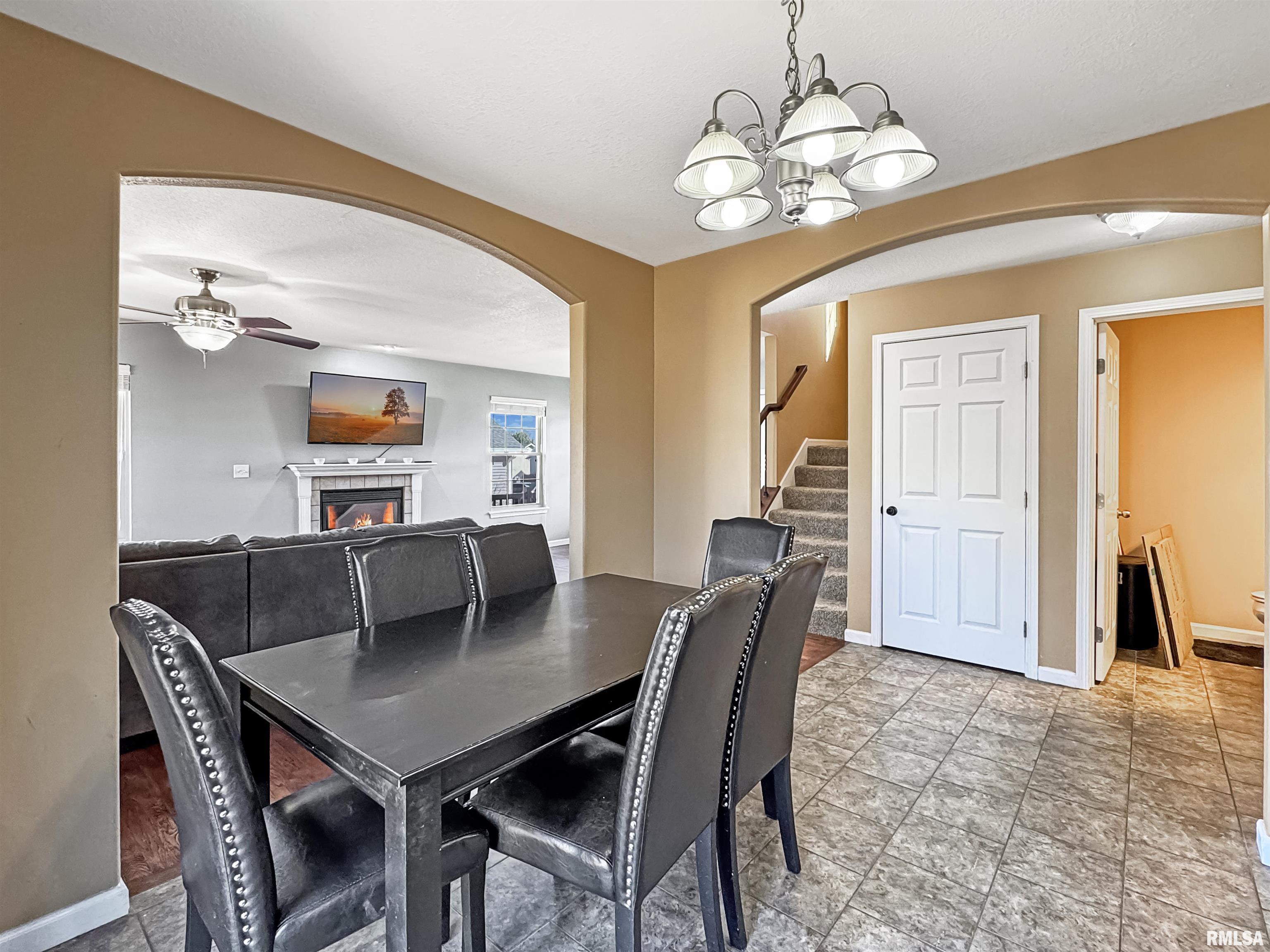 808 Simon Street Washington, IL 61571 - Photo 15 of 51 Gallery Image 15