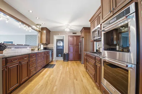 $1,495,000 | 110 Walnut Drive, Hendersonville, TN 37075