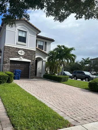 $4,350 | 11625 Northwest 87th Lane, Unit 11625, Doral, FL 33178
