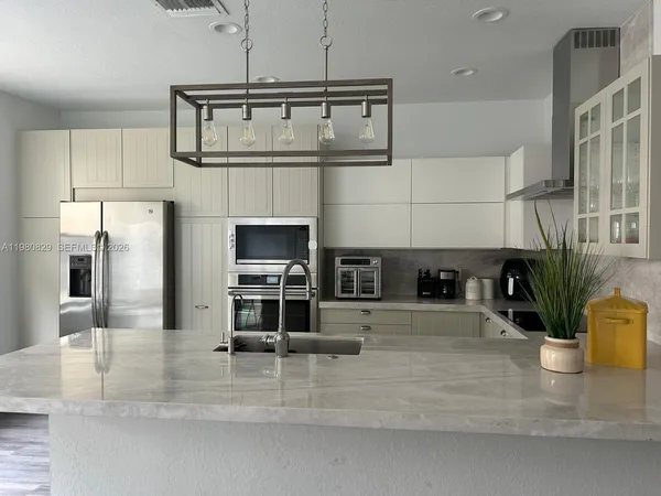 $4,350 | 11625 Northwest 87th Lane, Unit 11625, Doral, FL 33178