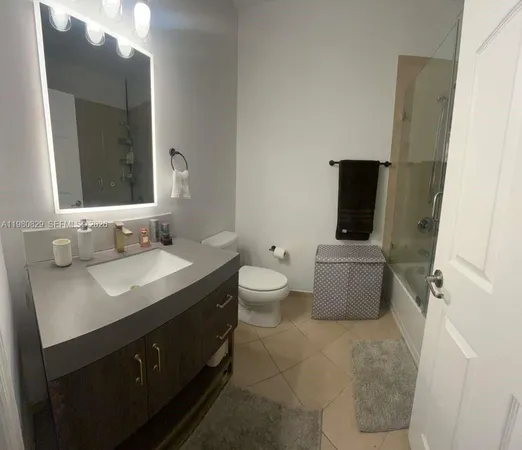 $4,350 | 11625 Northwest 87th Lane, Unit 11625, Doral, FL 33178
