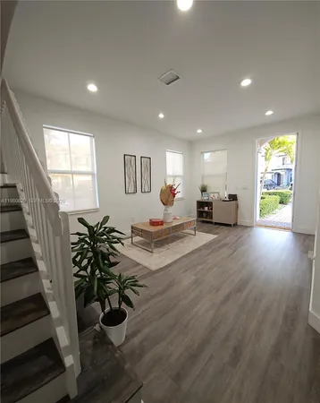 $4,350 | 11625 Northwest 87th Lane, Unit 11625, Doral, FL 33178