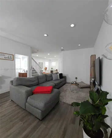 $4,350 | 11625 Northwest 87th Lane, Unit 11625, Doral, FL 33178