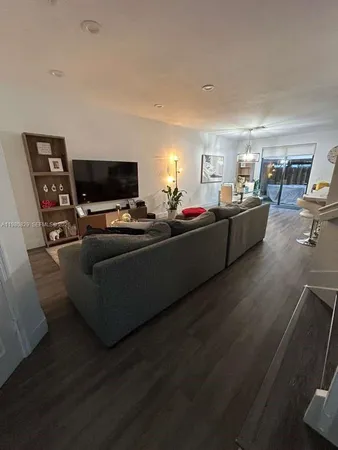 $4,350 | 11625 Northwest 87th Lane, Unit 11625, Doral, FL 33178