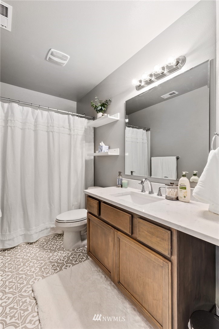 4216 230th Place Southeast Bothell, WA 98021 - Photo 6 of 24