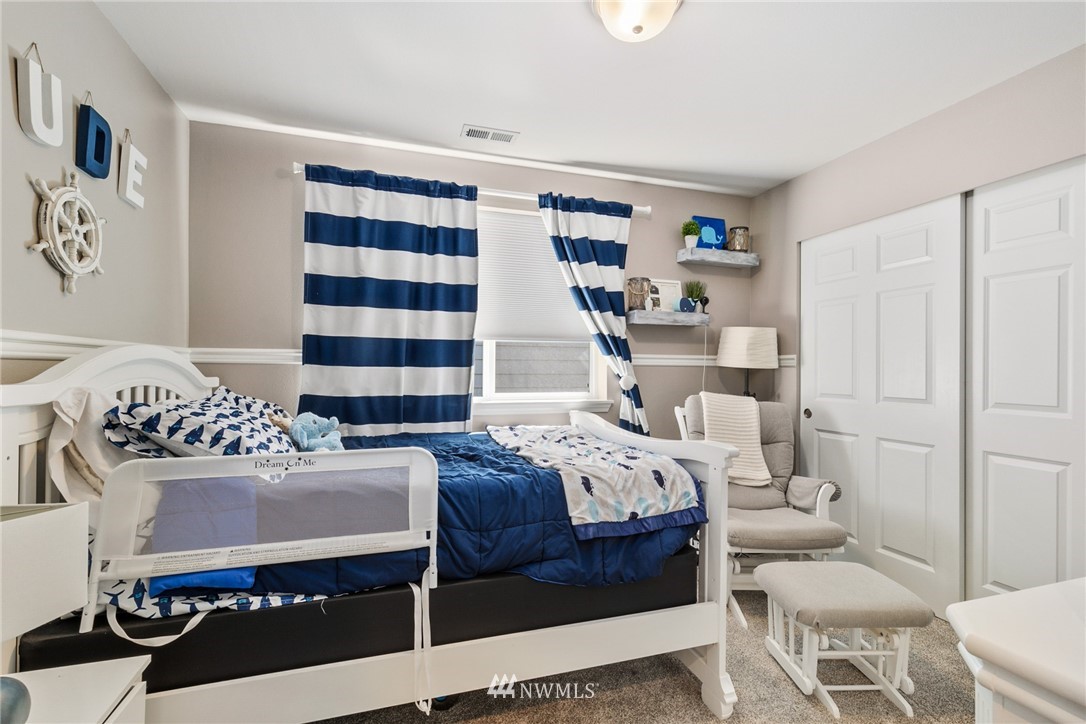 4216 230th Place Southeast Bothell, WA 98021 - Photo 10 of 24