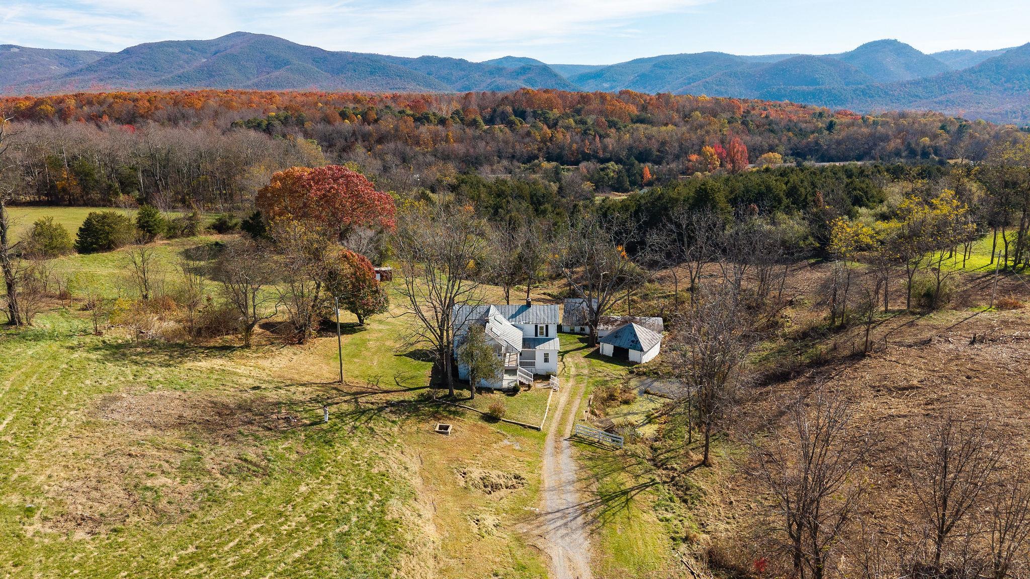 5818 Lee Jackson Highway Raphine, VA 24472 - Photo 46 of 66