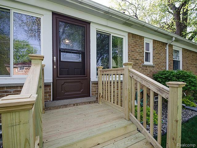 18115 Middlebelt Road Livonia, MI 48152 - Photo 25 of 38 5_9.jpg