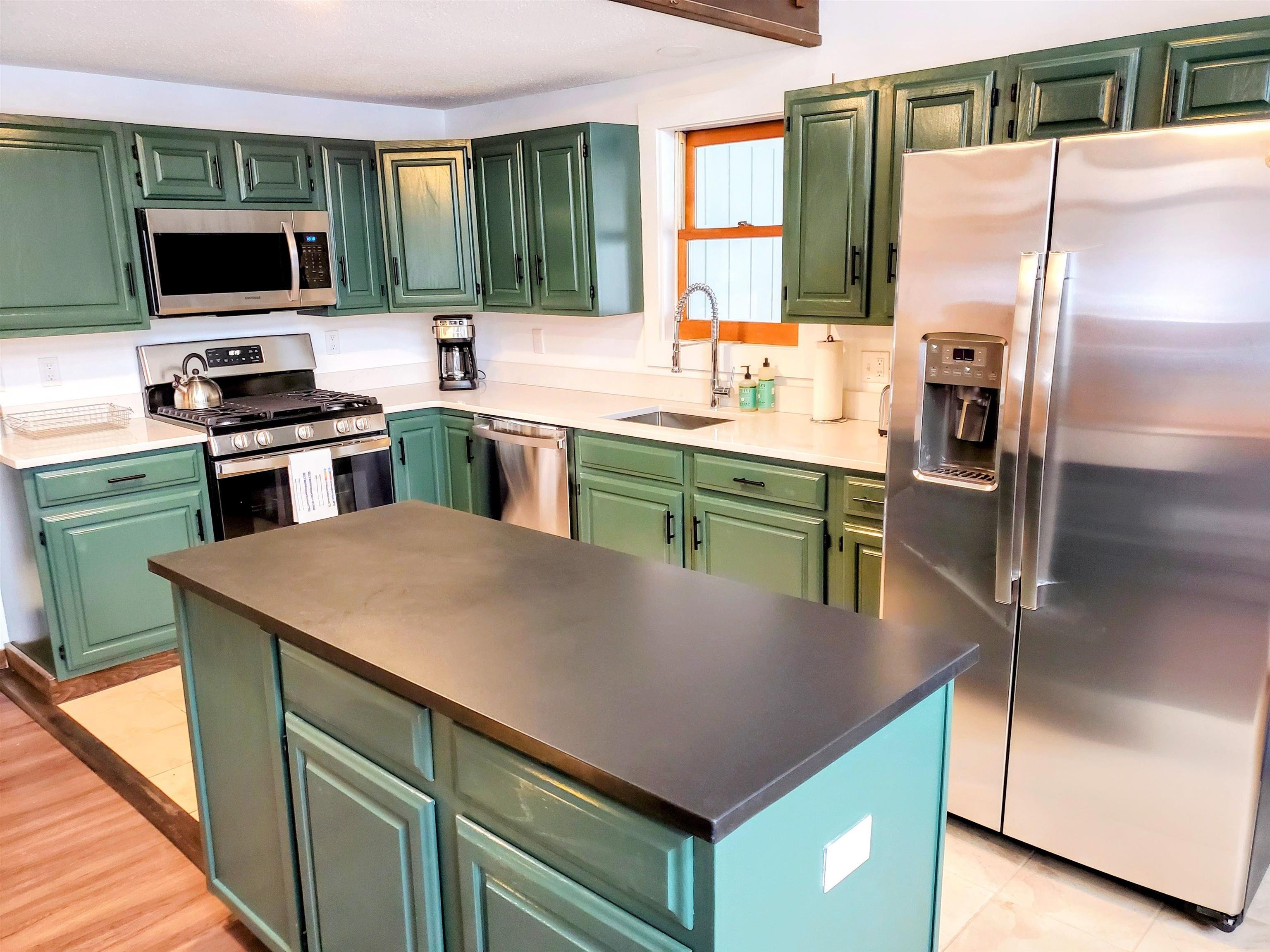 456 Bills Road Wardsboro, VT 05355 - Photo 7 of 33