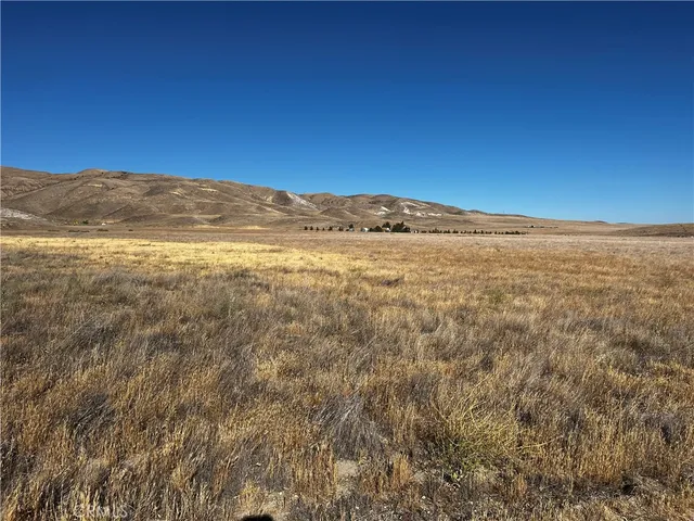 $15,000 | 1 Arriba Trail, Santa Margarita, CA 93453