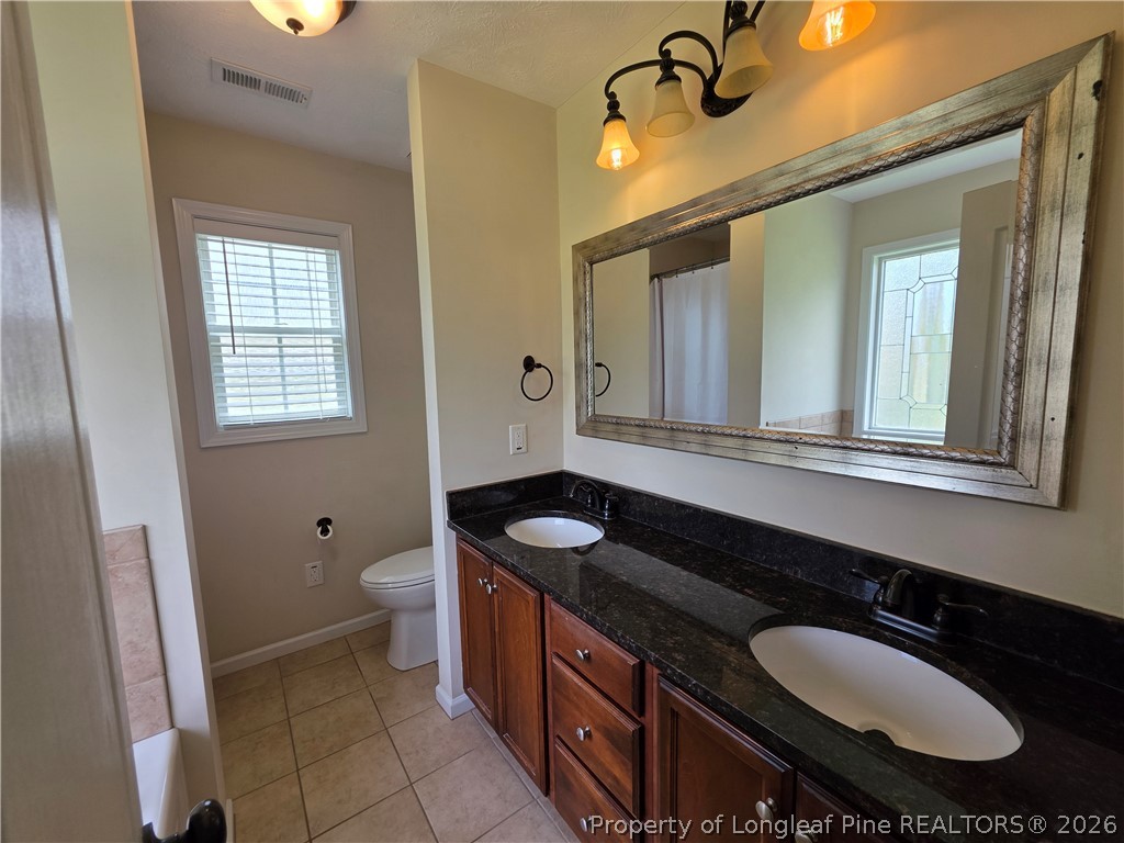 4608 Crystobal Road Fayetteville, NC 28311 - Photo 12 of 27