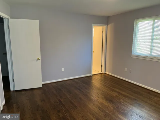 $3,600 | 5233 Pommeroy Drive, Fairfax, VA 22032