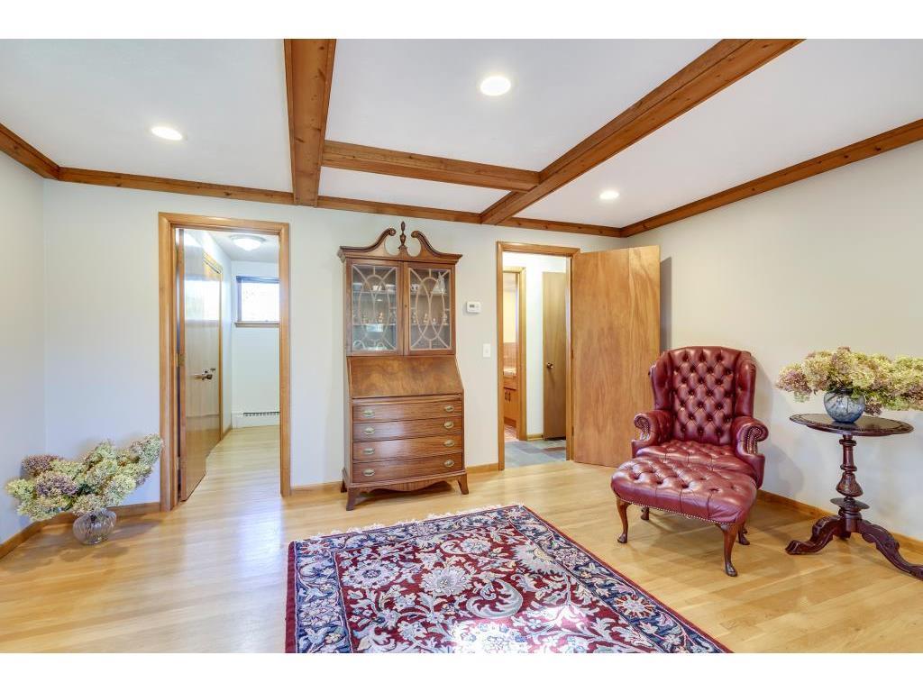 12275 James Road Minnetonka, MN 55343 - Photo 12 of 37 Gallery Image 12