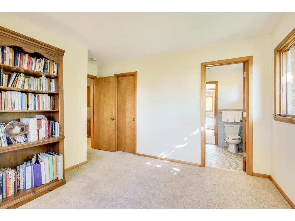 12275 James Road Minnetonka, MN 55343 - Photo 25 of 37 Gallery Image 25