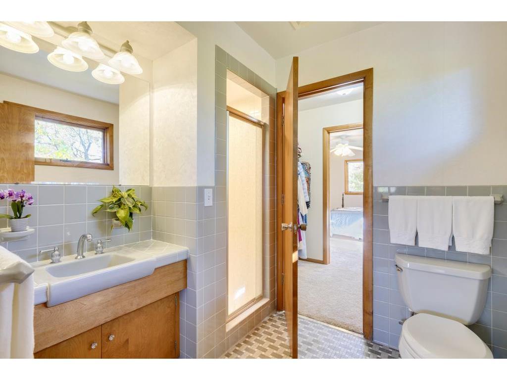12275 James Road Minnetonka, MN 55343 - Photo 28 of 37 Gallery Image 28
