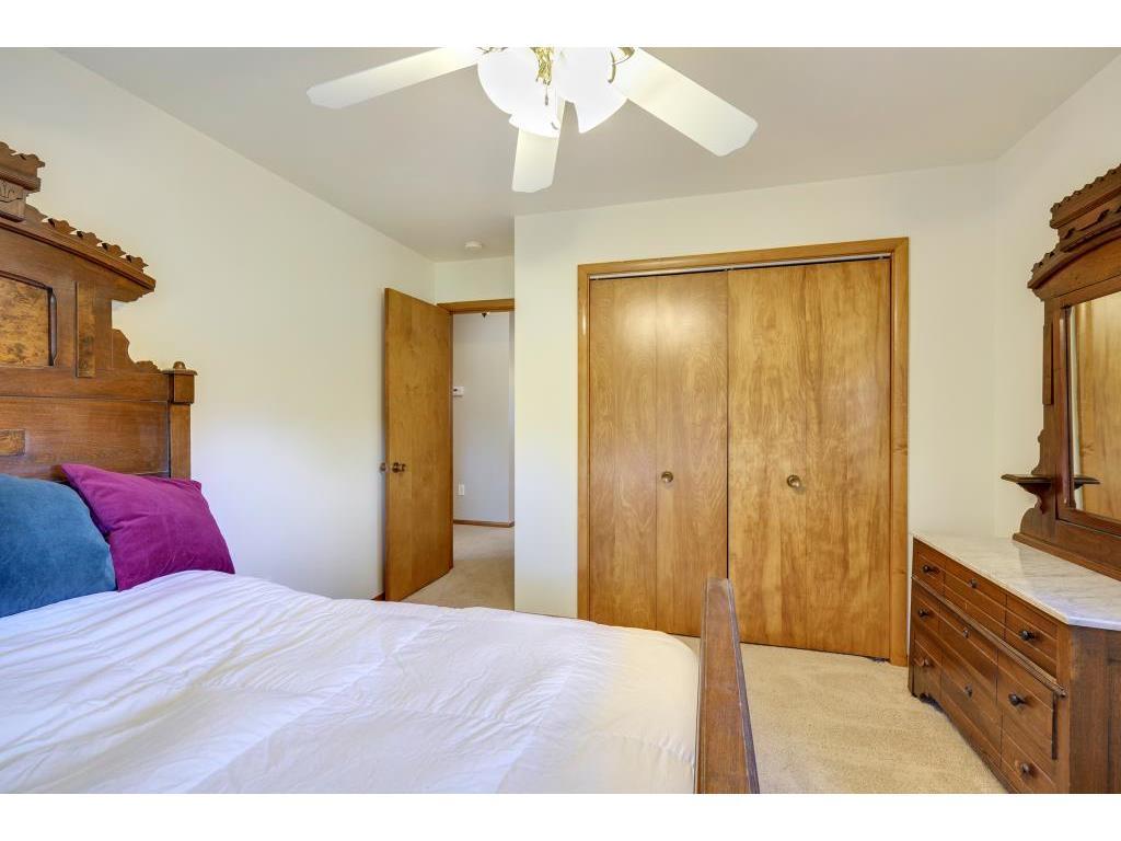 12275 James Road Minnetonka, MN 55343 - Photo 32 of 37 Gallery Image 32
