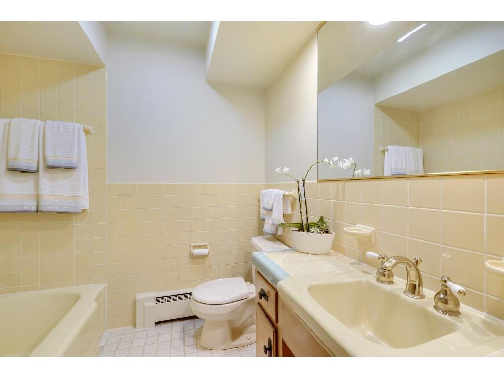12275 James Road Minnetonka, MN 55343 - Photo 33 of 37 Gallery Image 33