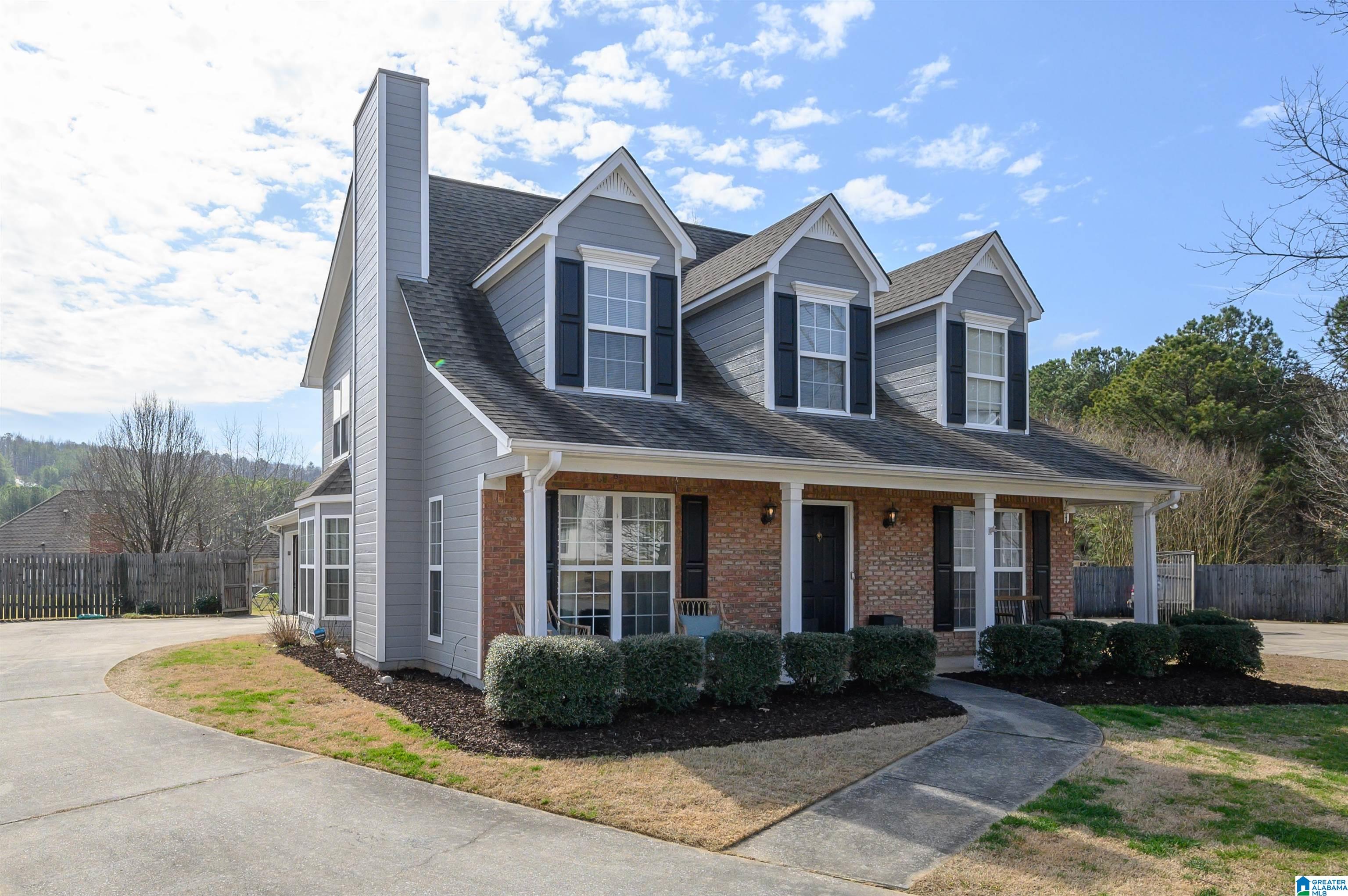 115 Bell Circle Alabaster, AL 35007 - Photo 3 of 38