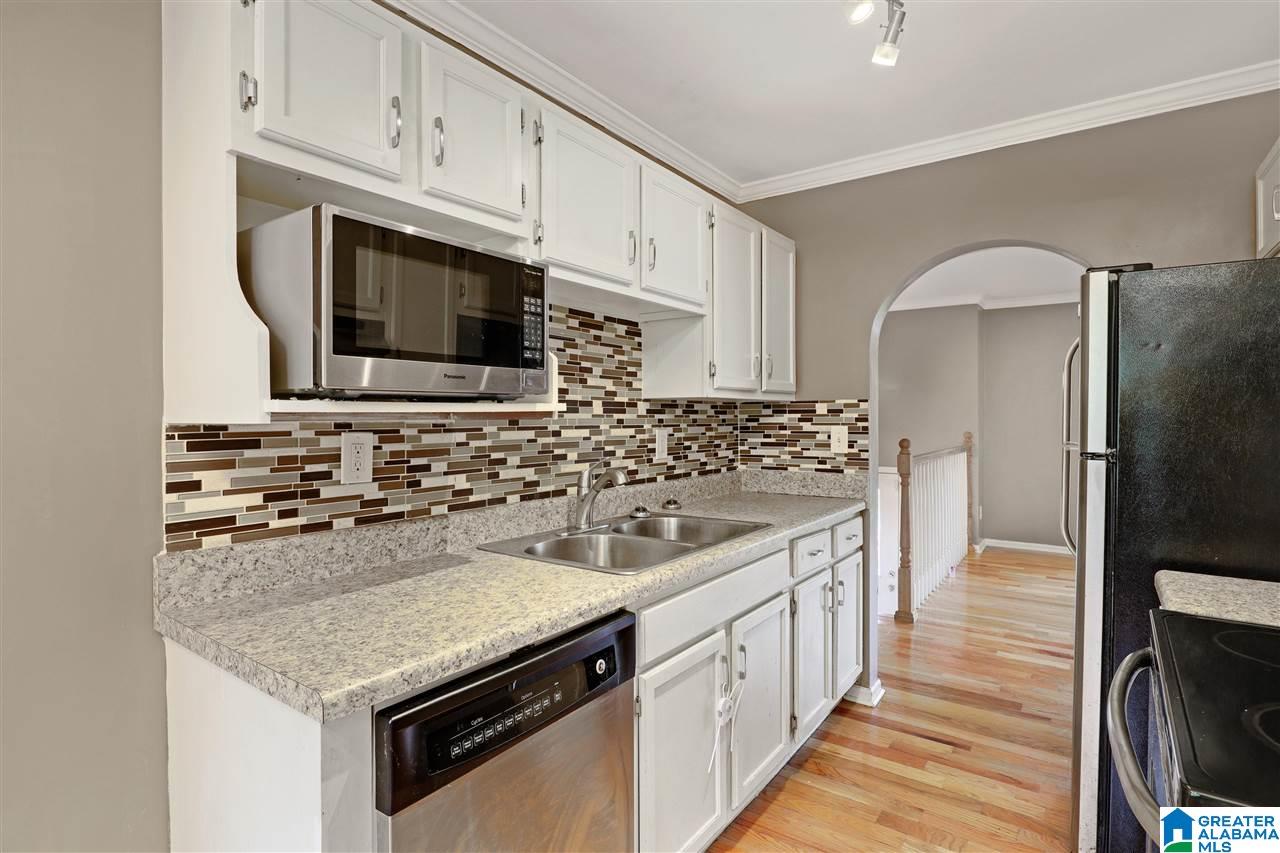 1925 Huntington Lane Birmingham, AL 35214 - Photo 11 of 28