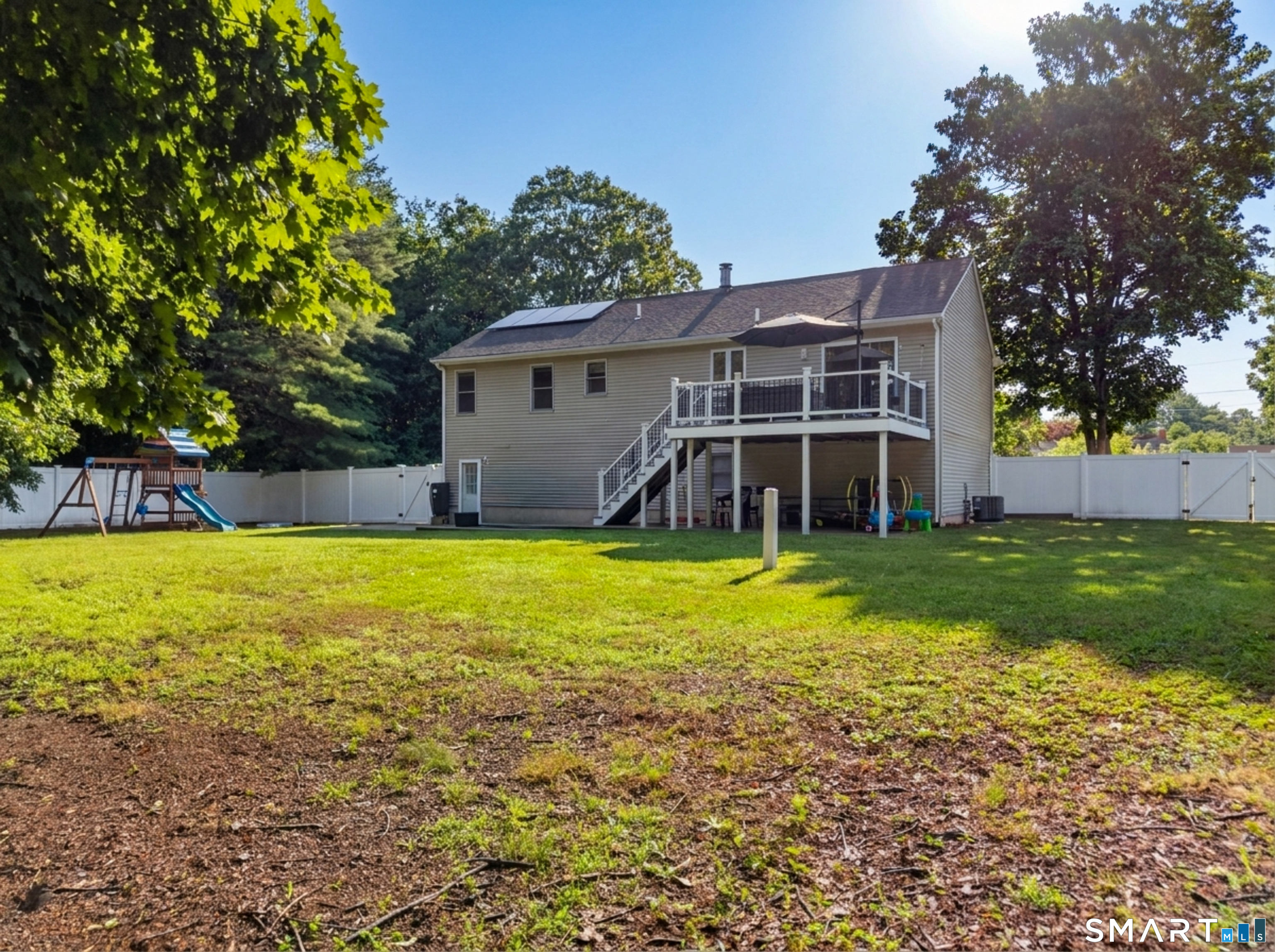 307 Spring Road North Haven, CT 06473 - Photo 19 of 22 Fully fenced level yard (2020)