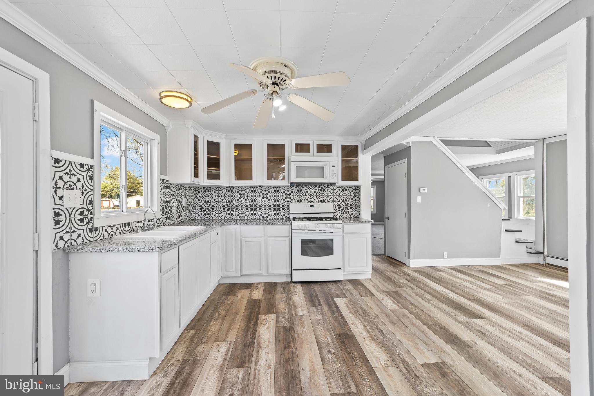 800 Franklin Street Delanco, NJ 08075 - Photo 2 of 24 Beautiful updated kitchen!