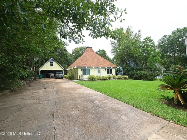 $239,000 | 6837 Hilo Street, Diamondhead, MS 39525
