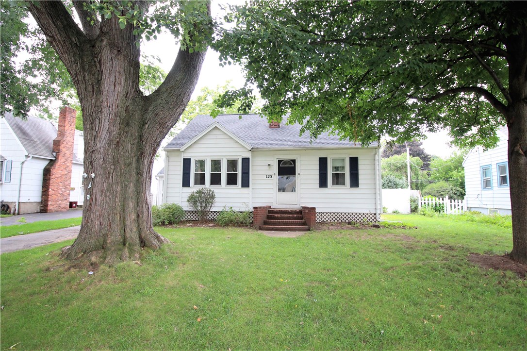125 Cabot Road Greece, NY 14626 - Photo 1 of 1