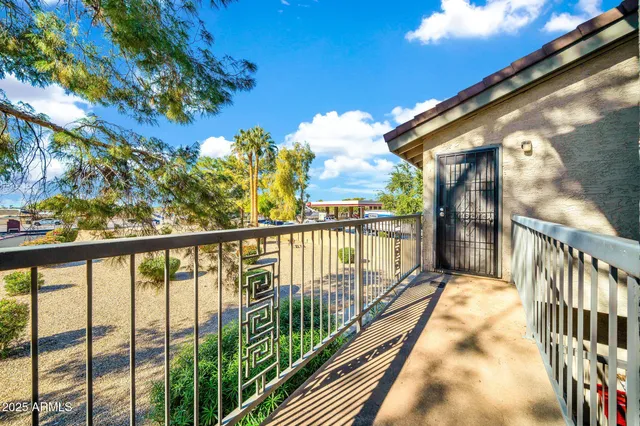 $1,800 | 19601 North 7th Street, Unit 1061, Phoenix, AZ 85024