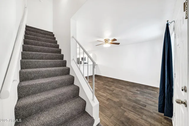 $1,800 | 19601 North 7th Street, Unit 1061, Phoenix, AZ 85024