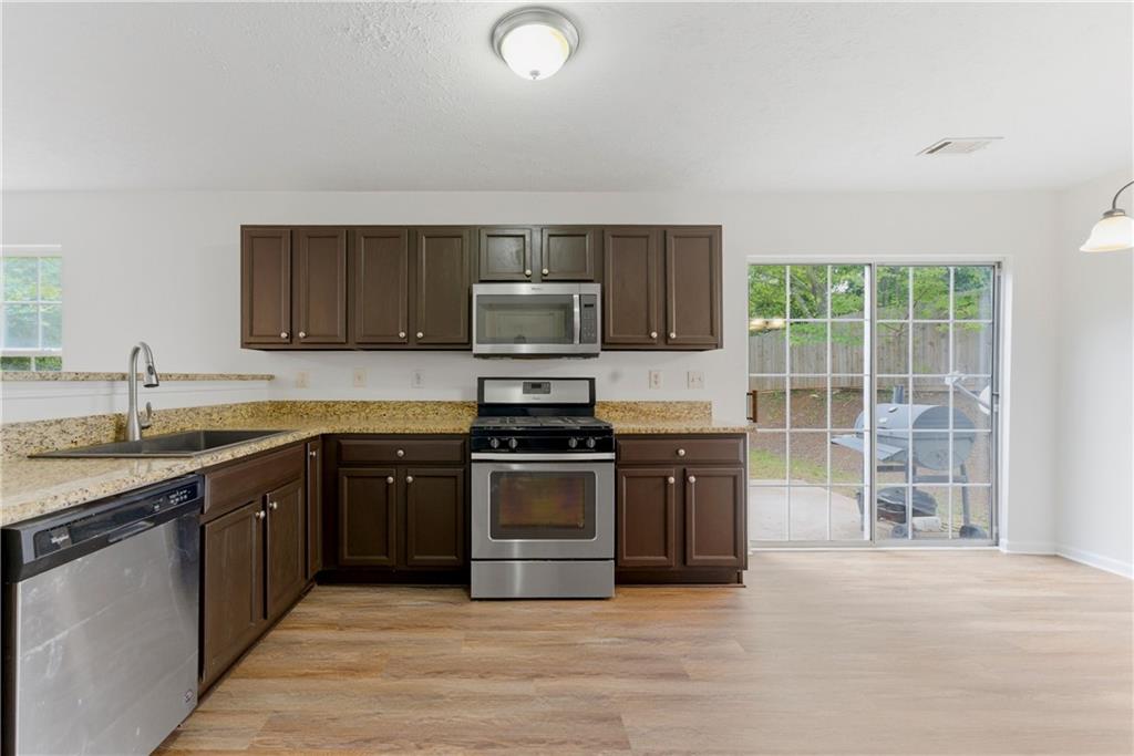 4055 Springvale Way McDonough, GA 30252 - Photo 7 of 20
