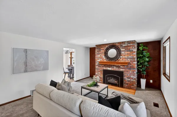 $549,500 | 9806 North Seminole Drive, Spokane, WA 99208