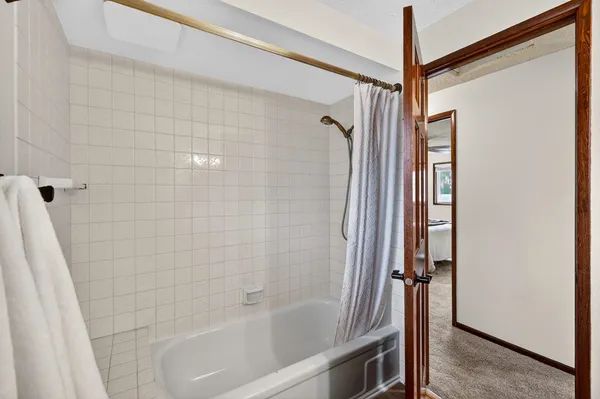 $549,500 | 9806 North Seminole Drive, Spokane, WA 99208