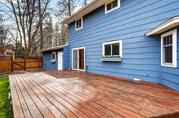 $549,500 | 9806 North Seminole Drive, Spokane, WA 99208