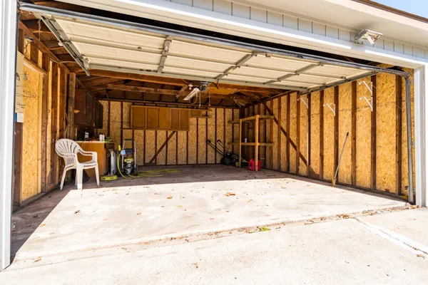 $189,000 | 213 Bastrop Street, Angleton, TX 77515