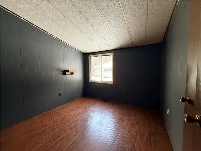 $125,000 | 15 Weld Street, Naples, NY 14512