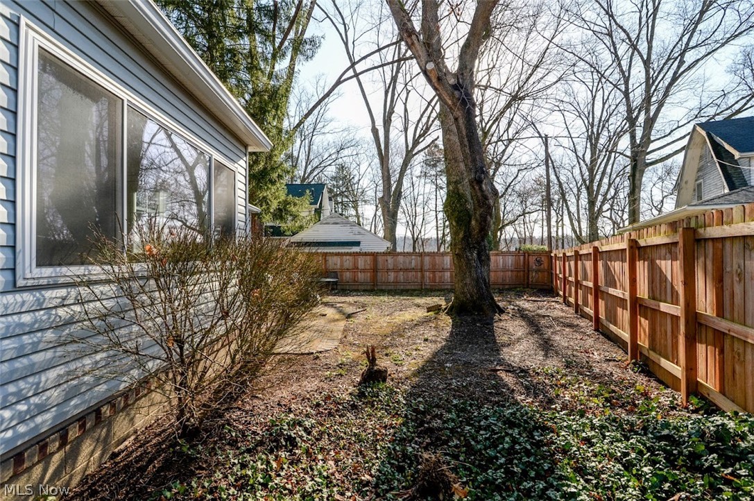 444 Malvern Road Akron, OH 44303 - Photo 3 of 35 Gallery Image 3