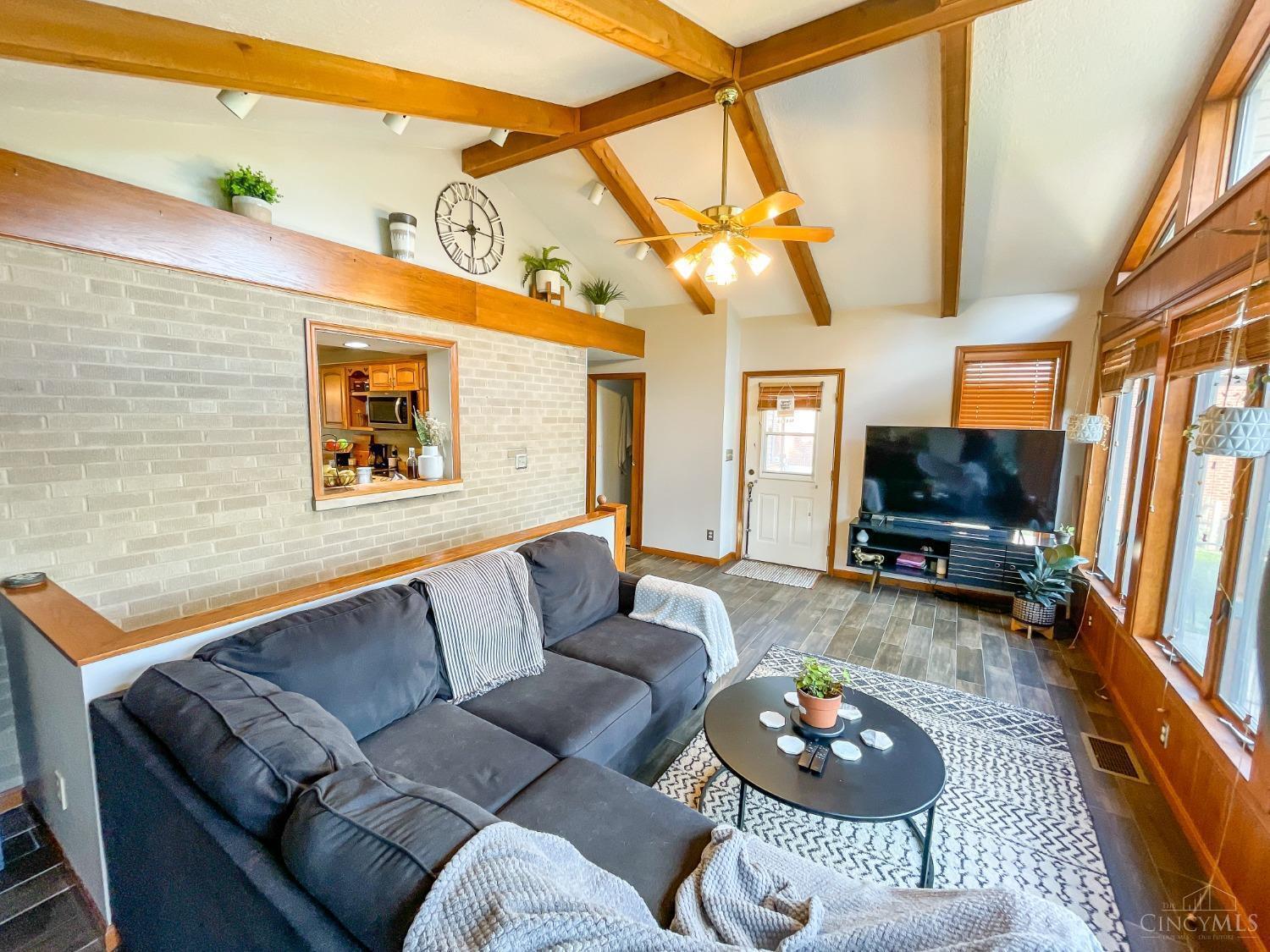 3879 Boomer Road Cincinnati, OH 45247 - Photo 18 of 27