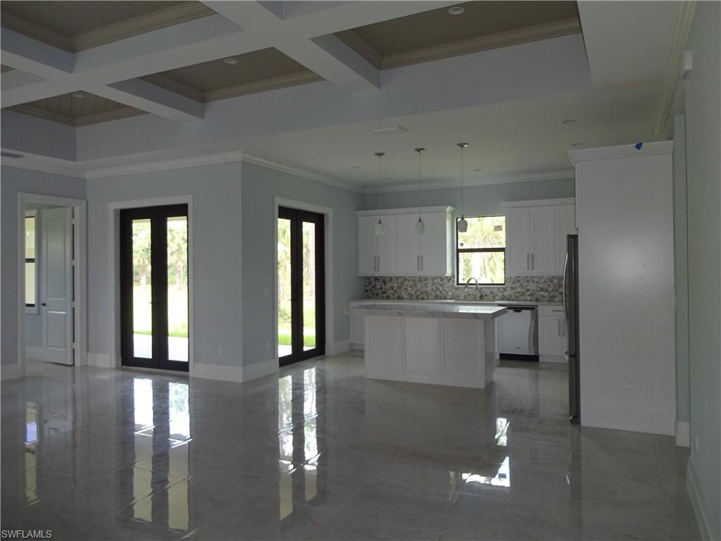 646 9th Street Southwest Naples, FL 34117 - Photo 6 of 18 Gallery Image 6