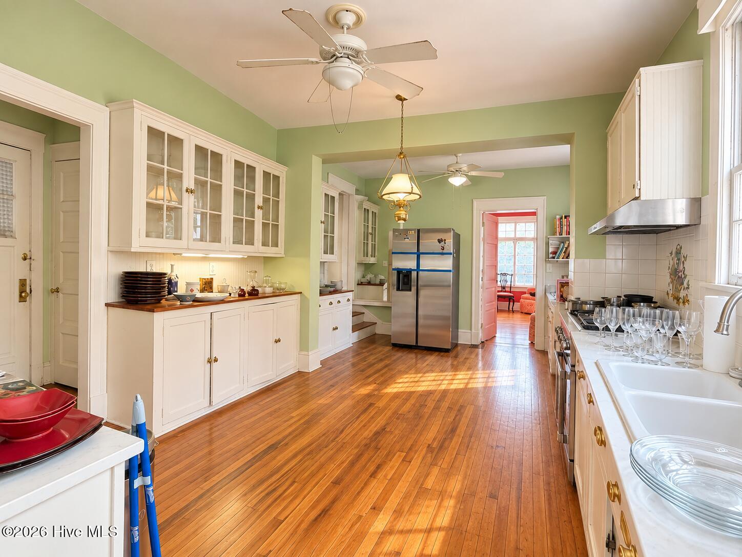 15 McCaskill Road West Pinehurst, NC 28374 - Photo 8 of 25 Kitchen