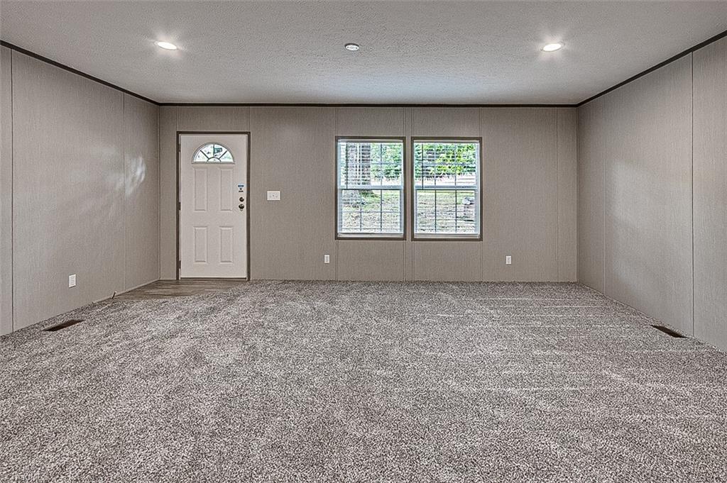 2140 Poole Town Road Asheboro, NC 27205 - Photo 3 of 19